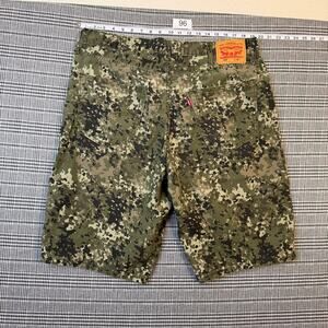 Levi's 469 Men's Shorts Camouflage Green Cotton Size 38